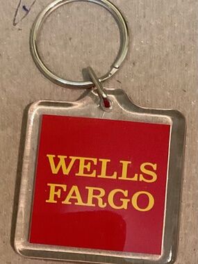 WELLS FARGO KEYCHAIN
